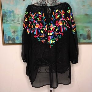 Black shirt with neon bird embroidery